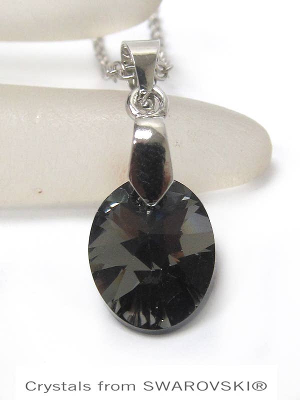*ARRIVALS* BIJOU SWAROVSKI CRYSTAL CUT NECKLACE