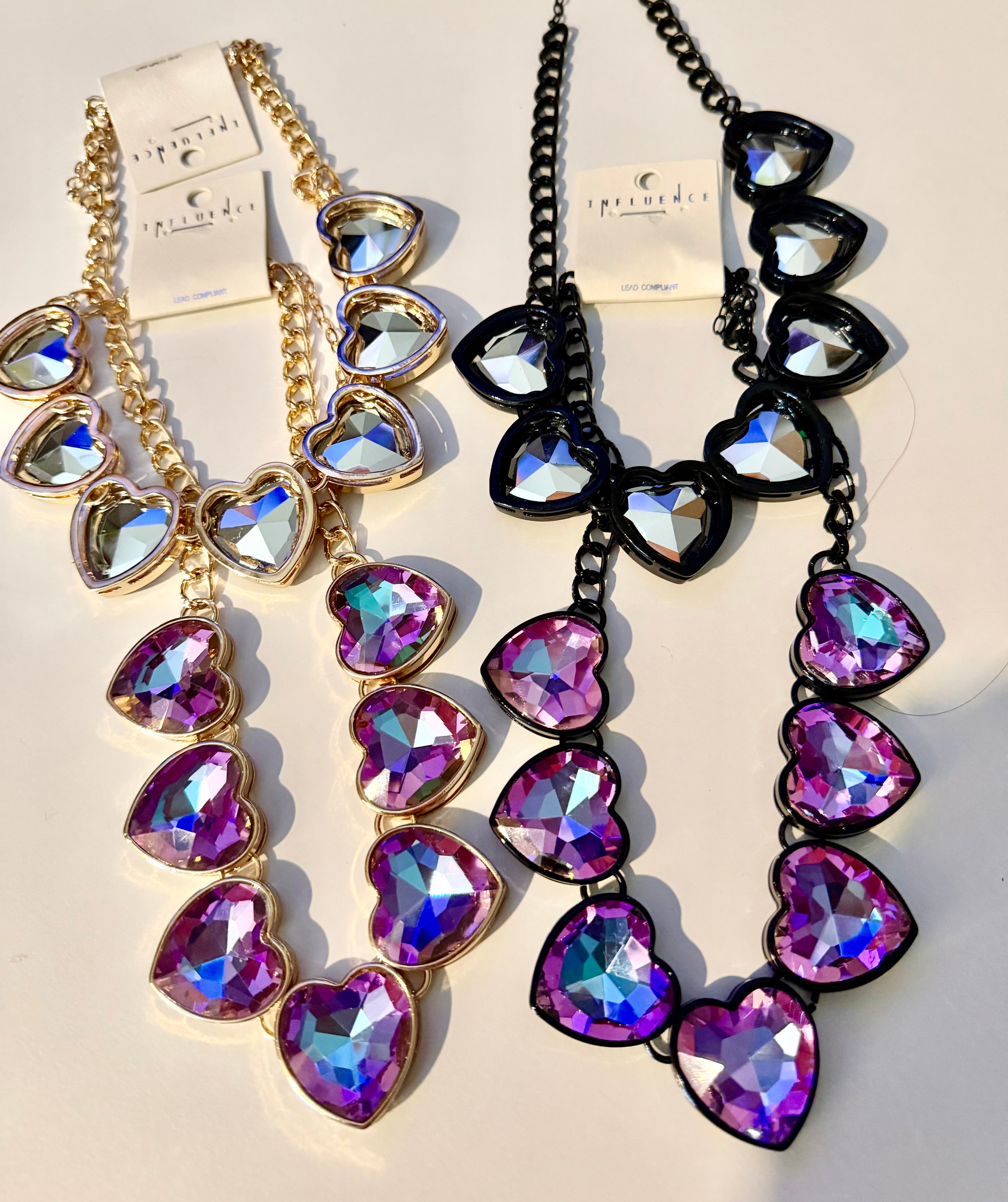 *Arrivals! BIJOU Crystal 7 Hearts Shaped Glass Rhine Stone Necklace: BLK-LAV / BLK-SLV