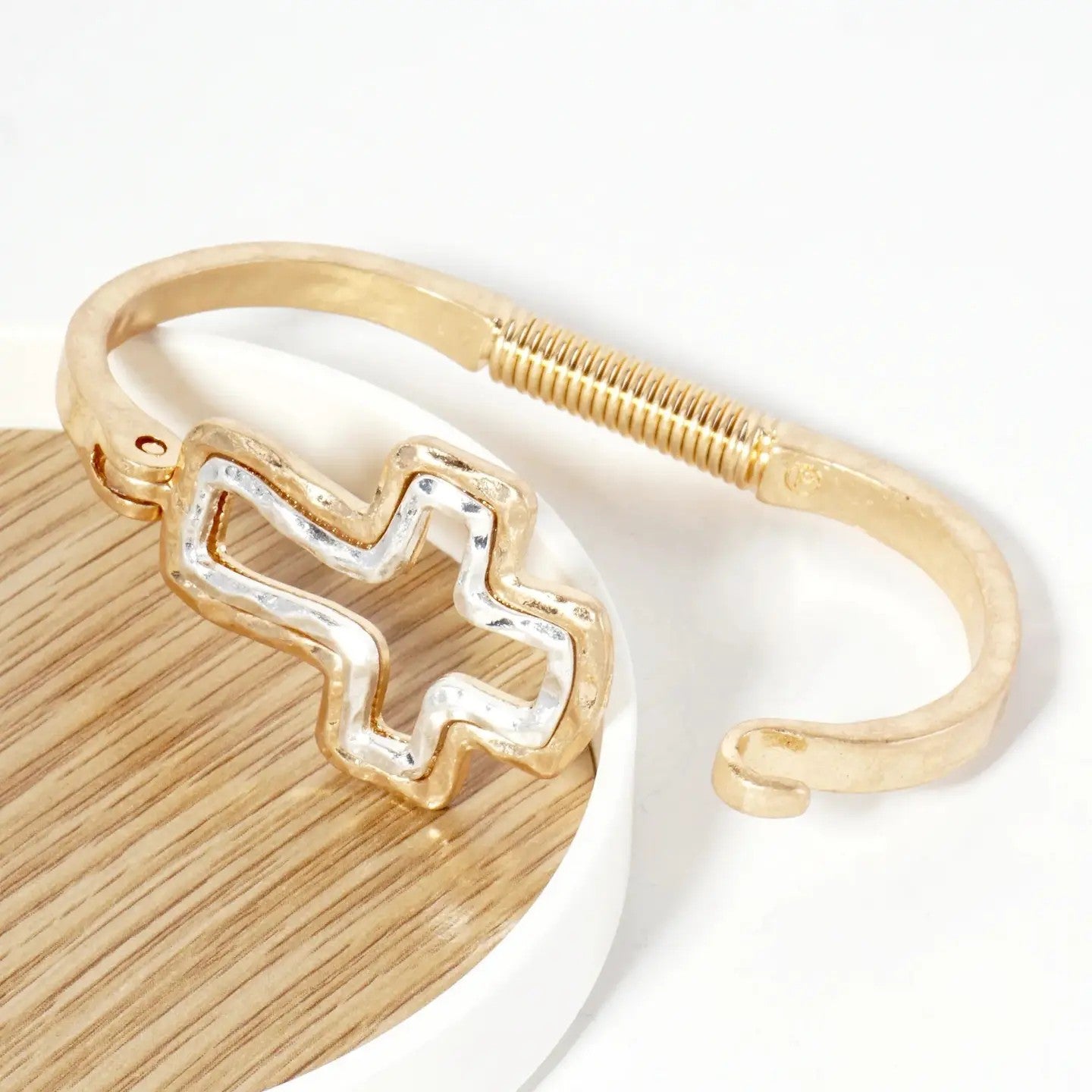 Bijou Bangle Cross Hammer Mix Media