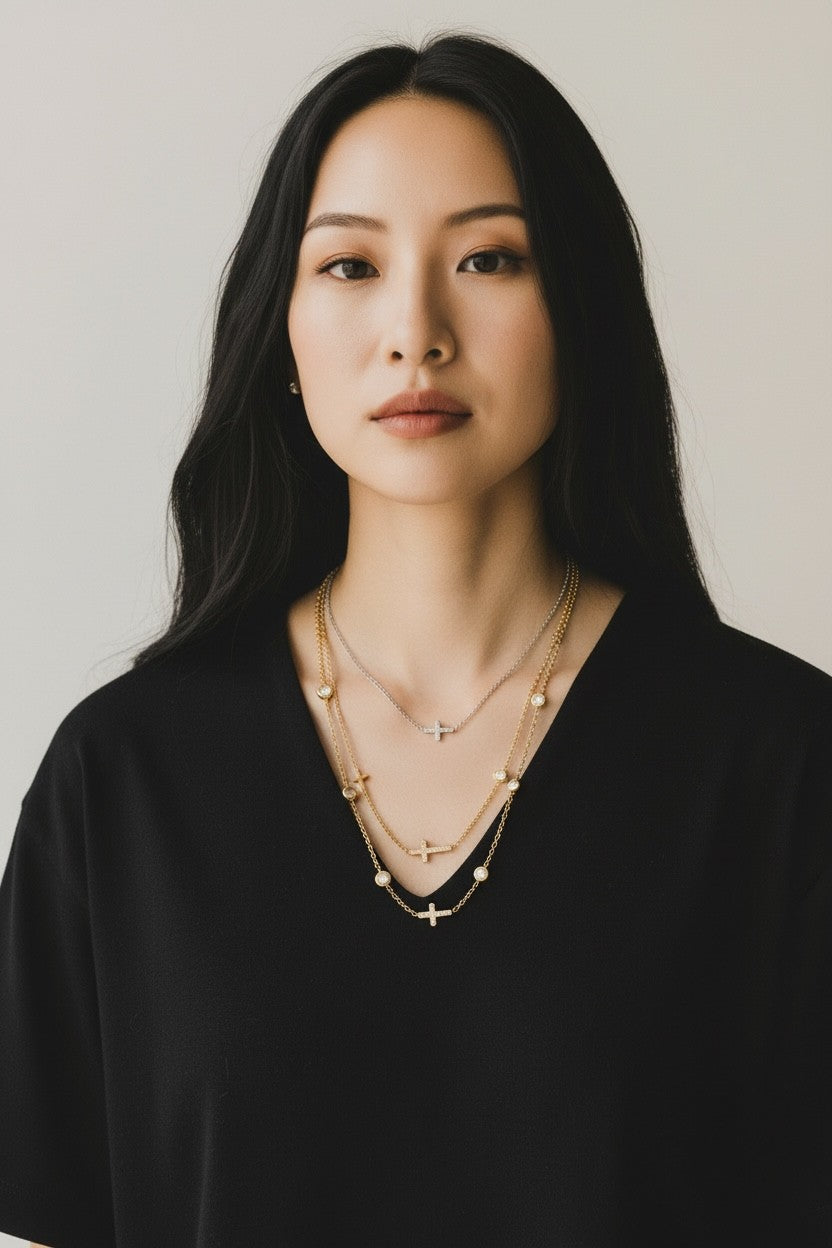 BIJOU Cross Necklace 18k Stainless Steele