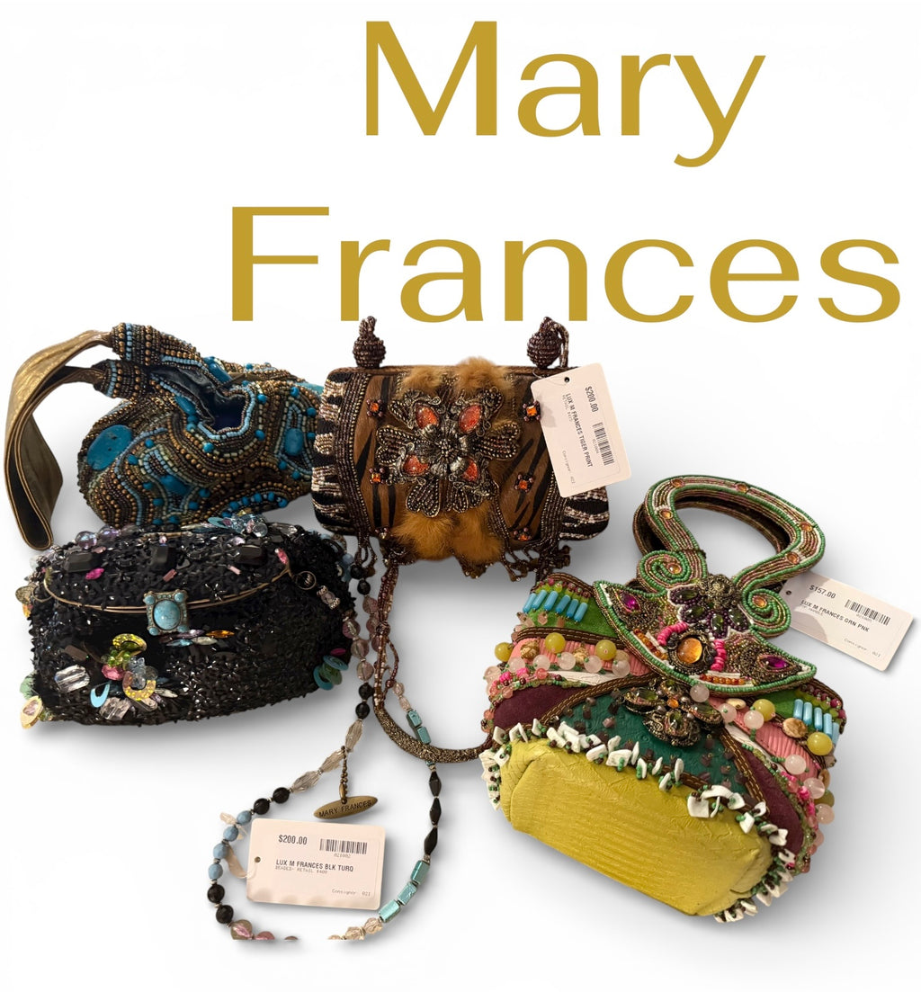 VeRse Mary Frances Vintage Line- Like New Holiday