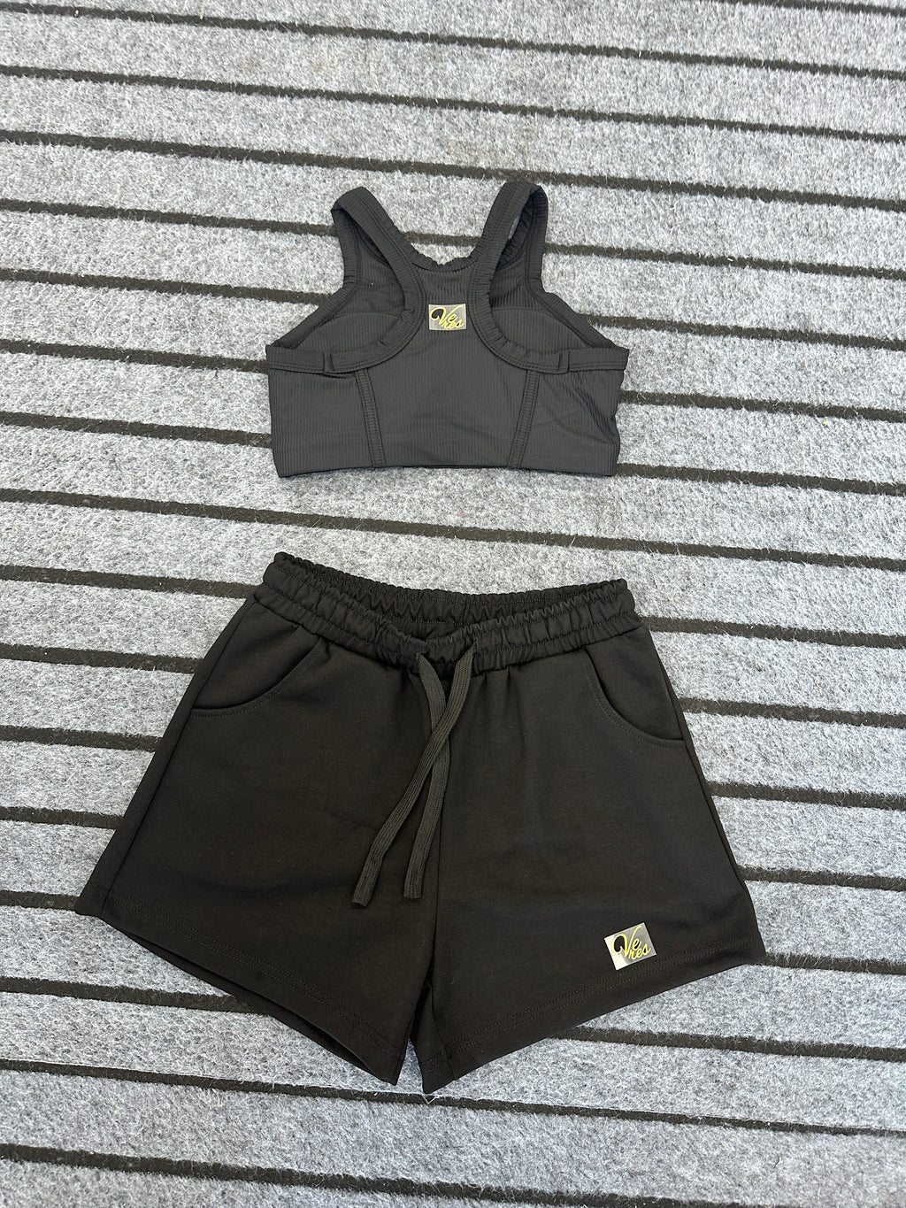 VeRse Premium High Quality Skin Friendly Soft Yoga Shorts