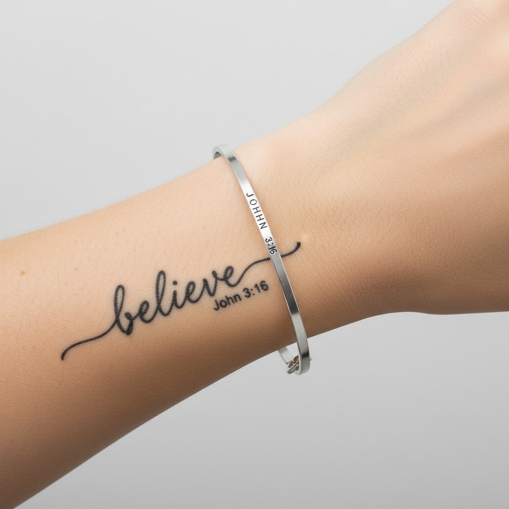 Bijou Believe J3:16 Bangle Gold-Silver
