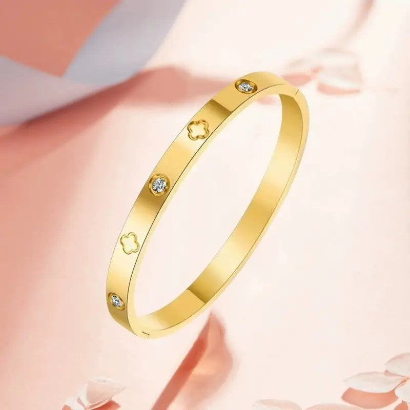 Bijou Bangle Clover/Heart 18K Stainless
