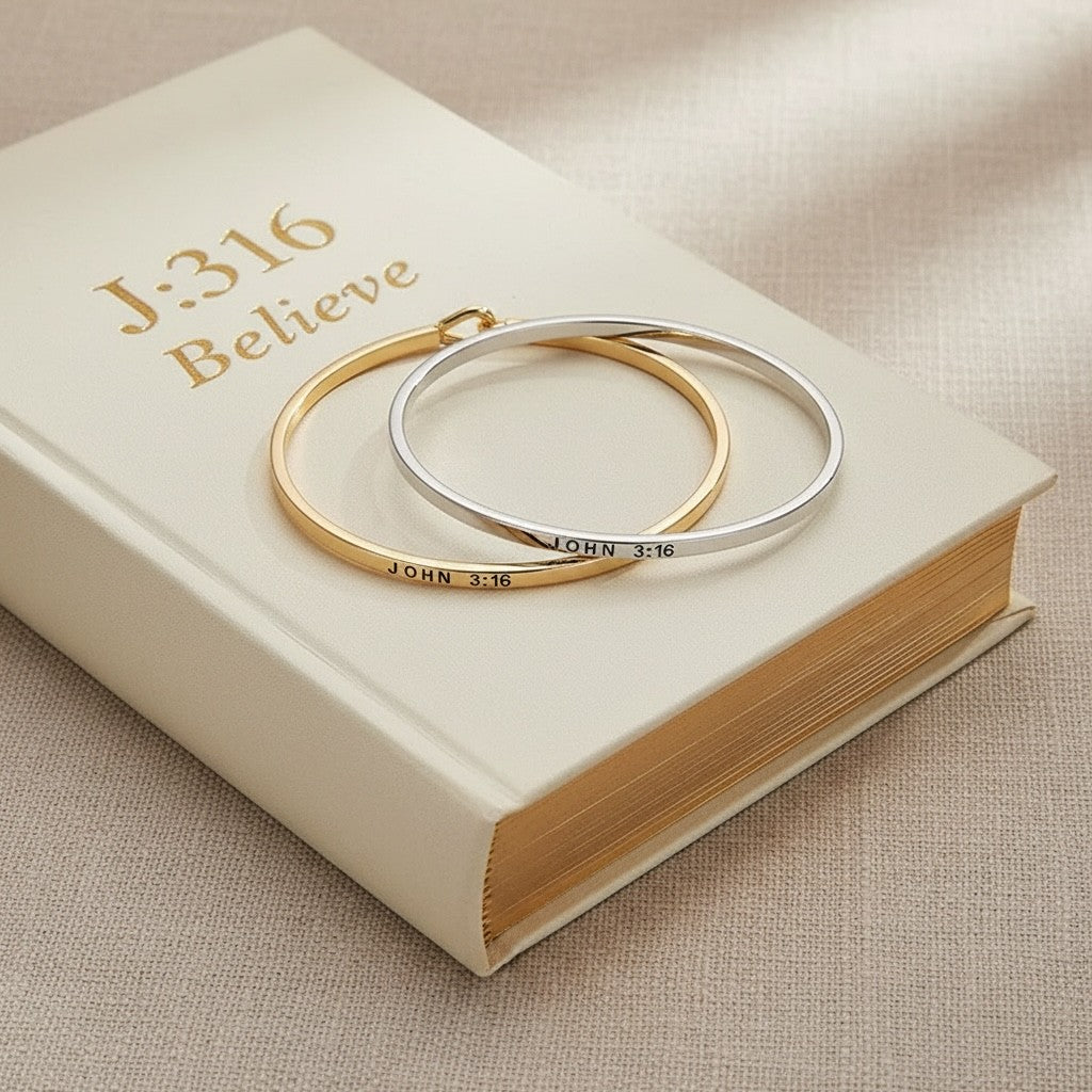 Bijou Believe J3:16 Bangle Gold-Silver