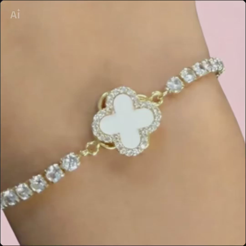 Bijou Adjustable Elevator Clover Spinners